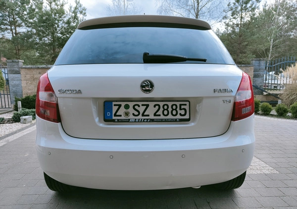 Skoda Fabia cena 18500 przebieg: 193000, rok produkcji 2013 z Warka małe 529